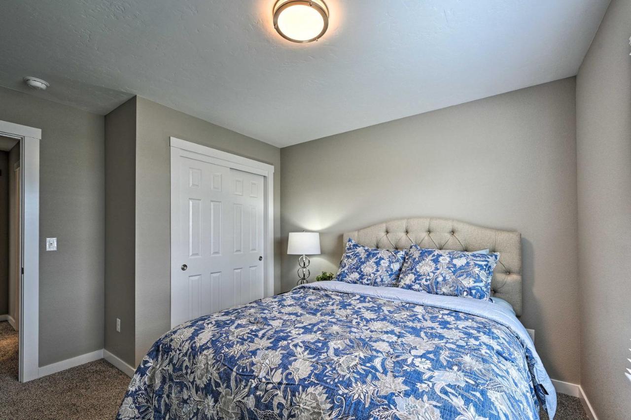 Modern Caldwell House With Yard And Furnished Patio! 빌라 외부 사진